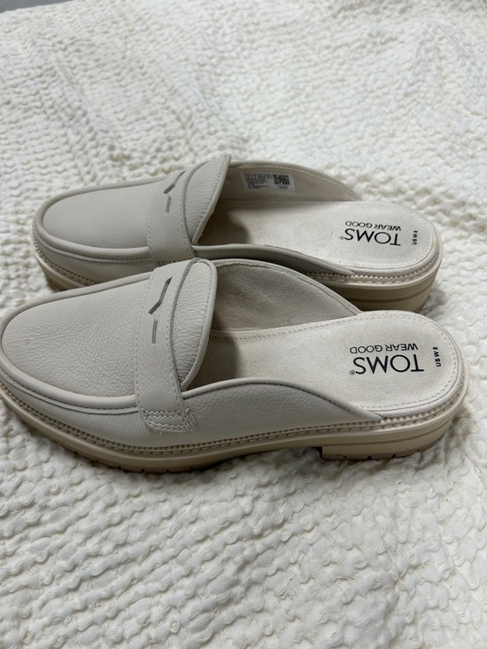 Toms Shoes - Toms Cream Slip-On Loafer Mules